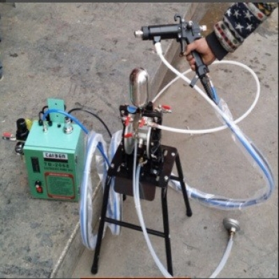 深圳市明扬喷涂设备有限公司，自于2012年8月25日创立时便确立了“品牌、科技、创新、共赢等先进理念，公司代理供应世界各国品牌高端、高质量涂装气动工具，如:德国SATA喷枪、日本明治喷枪、露明那喷枪、特威喷枪、台湾宝丽喷枪、压力桶、美国固瑞克泵浦、喷枪、无气喷涂机、等一系列喷涂工具，另有进口、国产静电喷粉枪、静电喷塑设备、油泵、气管、涂料管等喷涂周边产品及配件，一站式供应所有喷涂所需产品。本公司与在珠三角地区的工业厂商均有良好的合作关系，客户涉及汽车制造、汽车修理、注塑行业、印刷行业、木工机械行业、纺织行业、表面处理设备行业、烘烤设备行业、皮革制鞋行业、电器制造行业、电力设备等不同行业。 为回报广大客户的支持，我公司本着厚德载物、诚信待人的经营理念，以高效的售后服务，优质的产品，有竟争力的价格来满足广大客户厂商的需求！  .... 本公司以质量第一，顾客至上，诚信为本，凭着良好的信誉，质量保证，以及优惠的价格，迎来众多客户的信任，竭城与您共同发展，共创双赢。