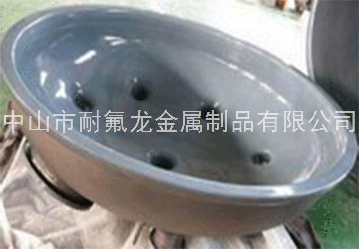 中山市耐氟龙金属制品有限公司—位于中山市三角镇金三大道西3号，厂房面积3000平方米。是一家专注于高性能铁氟龙喷涂、(化工设备防腐内衬四氟)的大型加工厂家。

公司拥用大小规格烤炉共8台，其中最大规格的工业烤炉长8米、宽3.5米、高3.5米，喷砂机2台，喷粉机、喷枪30台。可满足各行业不同规格产品的喷涂作业，现有设备年产量可达到千万以上。公司原材料采用美国杜邦-Teflon、华福xylan-PTFE、SOLVAY-halar(ECTFE)、日本大金DALKN、奥绮斯摩、台湾惠宝龙等国内外大型铁氟龙涂料供应厂家，保证产品涂层的高品质质量。
铁氟龙喷涂厚度在不同领域上可以从15微米至1500微米，能满足客户在不同领域的需求而选择不同特性涂料涂层加工，特氟龙有着防腐蚀性、高纯度洁净性、不粘性、自润滑性、耐磨性、耐高低温性（-193℃至260℃）、绝缘性等，在各工业中（半导体行业，制药行业，化工行业，锂电池设备行业、电镀清洗行业、橡胶硅胶行业，）等都能有使用到它的地方。
                                            
公司始终坚持“科技先导，品质第一，精益求精，用户至上，诚实取信，服务尽善尽美”的宗旨，竭诚欢迎国内外新老客户合作，携手共进共创辉煌。